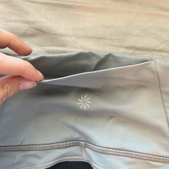 Athleta Spar Colorblock 7/8 Tight Color‎ Silver Bells size small - Picture 10 of 14